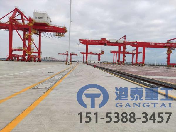 辽宁大连集装箱门机销售公司轨道式集装箱门式起重机的工作原理是什么？